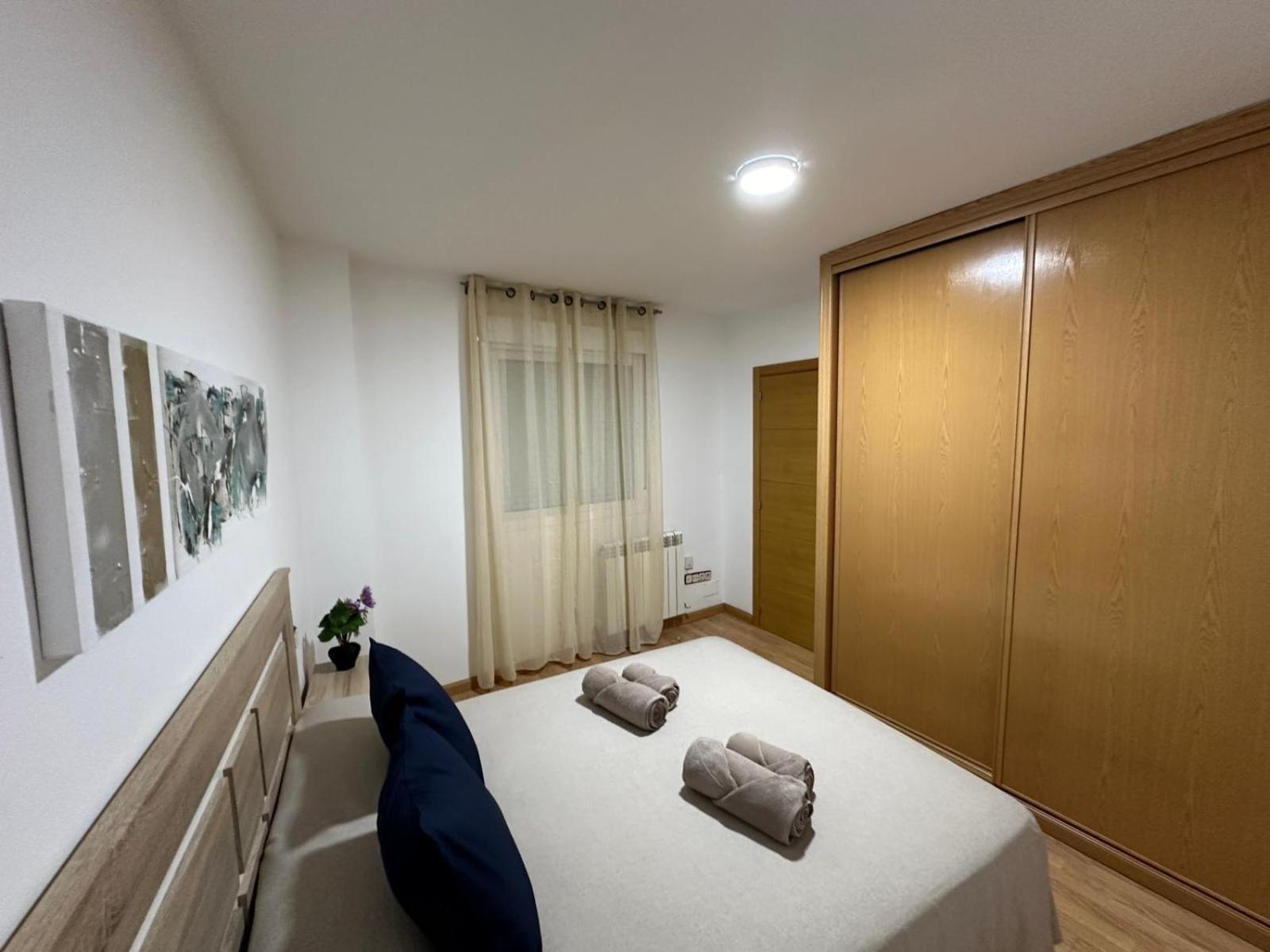 Cruz25 Apartment Alcalá de Henares Екстериор снимка